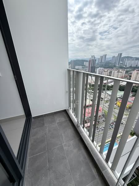 Kediaman Servis untuk Disewa di M Astra - KINKI CHAN - Balcony - PropertyGuru.com.my