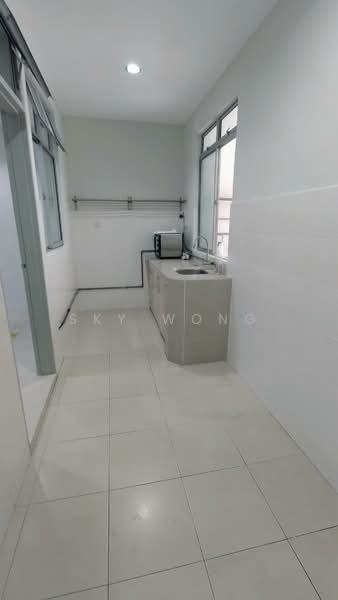 Rumah Teres 2 Tingkat untuk Dijual di Shah Alam (Selangor) - Sky Wong - Kitchen - PropertyGuru.com.my