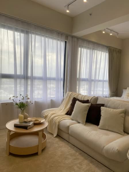 Servis Apartment untuk Disewa di SouthPlace Residences @ Tropicana Metropark - Adrian Goh - Living Room - PropertyGuru.com.my