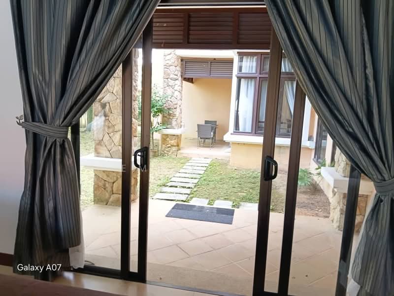 Rumah Banglo untuk Disewa di Seksyen U1 (Glenmarie) - Emily Lee - PropertyGuru.com.my