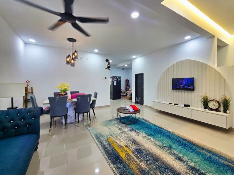 Terraced House for Sale in Klang (Selangor) - Fatin Ismail - Living Room - PropertyGuru.com.my