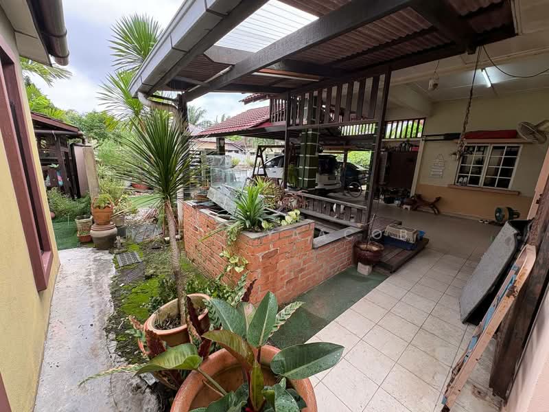 Bungalow for Sale in Taman Aisyah (Shah Alam) - Hafiz Yaacob - Exterior - PropertyGuru.com.my