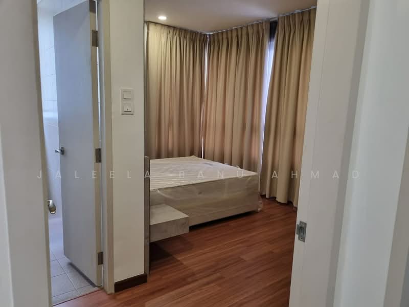 Service Residence for Sale at i-Suite @ i-City - Jaleela Banu Ahmad - Bedroom - PropertyGuru.com.my