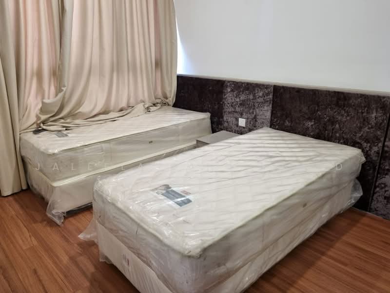 Service Residence for Sale at i-Suite @ i-City - Jaleela Banu Ahmad - Bedroom - PropertyGuru.com.my