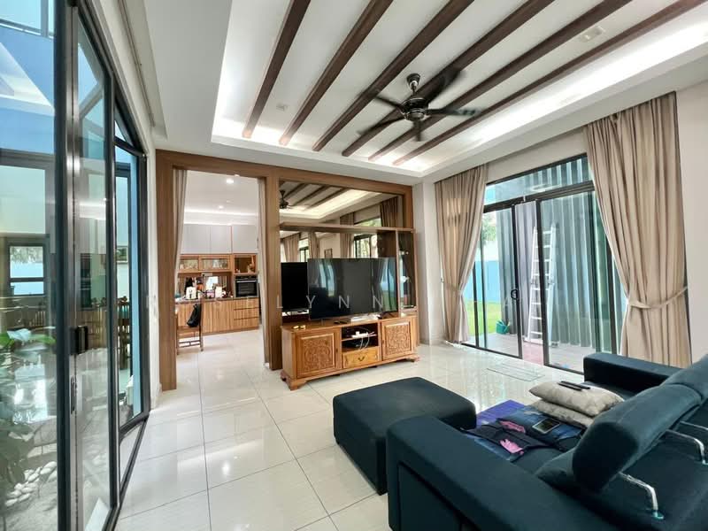 Rumah Berkembar untuk Dijual di Setia Eco Gardens (Gelang Patah) - Roselynn Chai - Living Room - PropertyGuru.com.my
