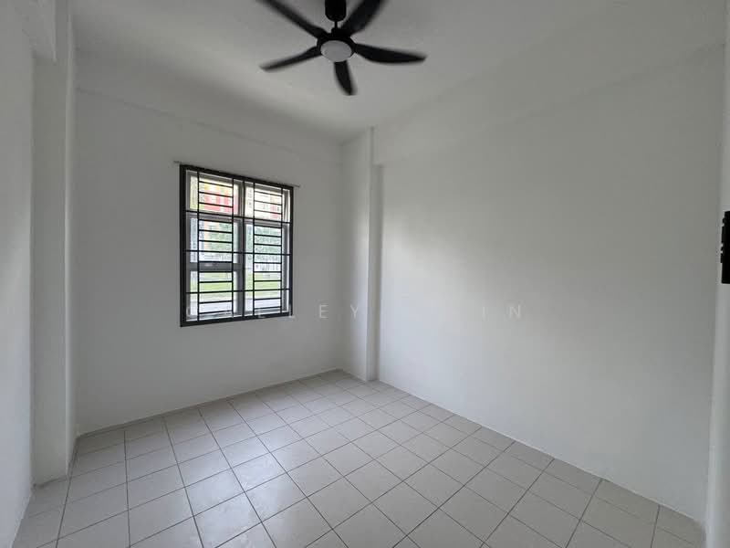 Apartment for Rent at Pangsapuri Pulai Mutiara - Calley Chin - PropertyGuru.com.my