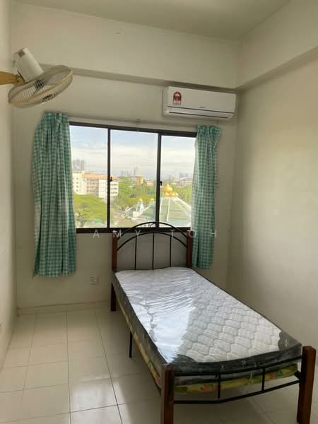 Pangsapuri untuk Disewa di Sri Saujana - Amy Toh - Bedroom - PropertyGuru.com.my
