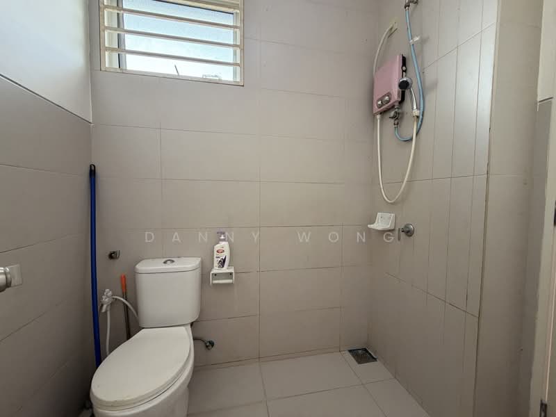 Rumah Teres 2 Tingkat untuk Dijual di Bandar Country Homes (Rawang) - Danny Wong - PropertyGuru.com.my