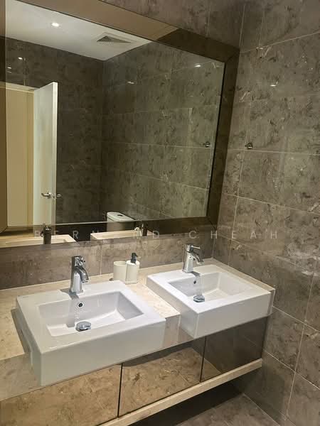 Servis Apartment untuk Disewa di Dorsett Residences Sri Hartamas - Bernard Cheah - Bathroom - PropertyGuru.com.my
