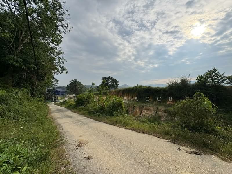 Agricultural Land for Sale in HULU KUANG (Kuang) - Hafiz Yaacob - Exterior - PropertyGuru.com.my