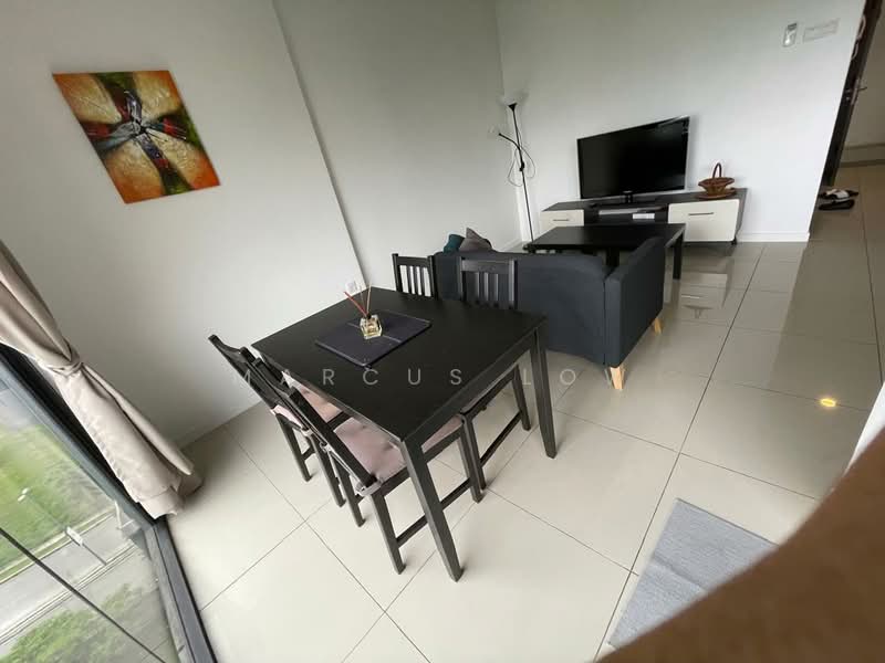 Servis Apartment untuk Dijual di D'Latour - Marcus Low - Living Room - PropertyGuru.com.my