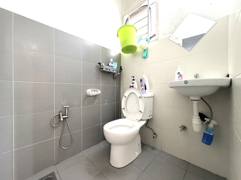 Apartment for Sale at Residensi Laguna Biru 2 - Muizz Razak - PropertyGuru.com.my