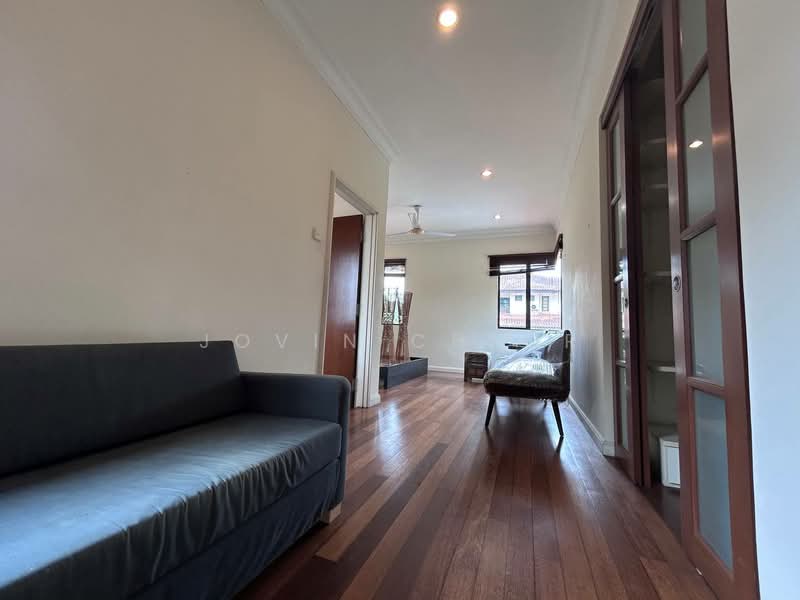 Rumah Banglo untuk Dijual di Bukit Gita Bayu (Seri Kembangan) - Jovin Cheor - Living Room - PropertyGuru.com.my
