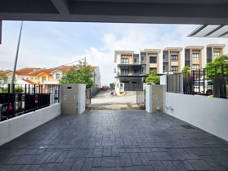 Rumah Teres untuk Dijual di Gombak (Selangor) - Zul Syafiq - Exterior - PropertyGuru.com.my
