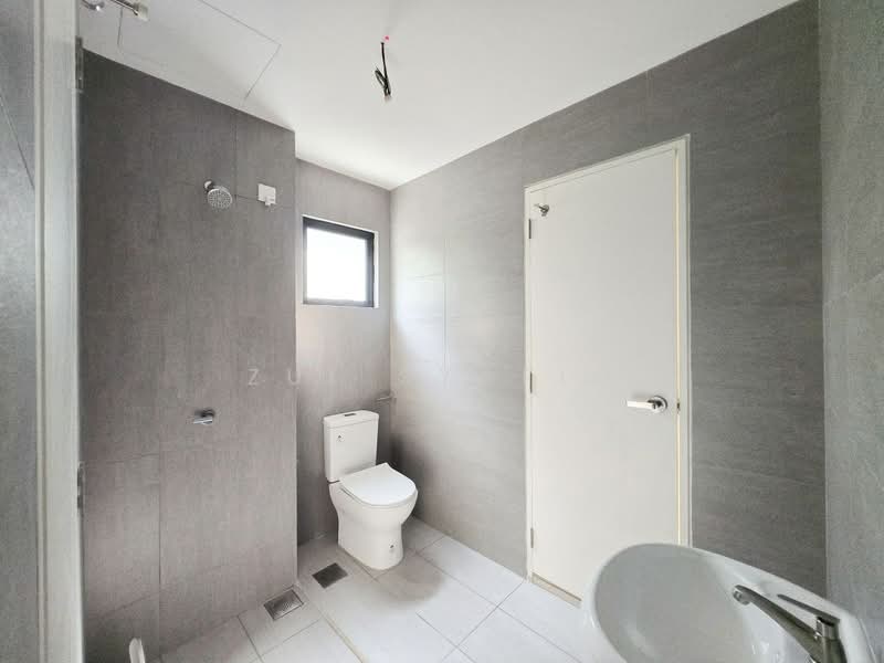 Rumah Teres untuk Dijual di Gombak (Selangor) - Zul Syafiq - Bathroom - PropertyGuru.com.my