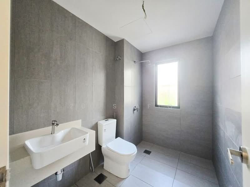 Rumah Teres untuk Dijual di Gombak (Selangor) - Zul Syafiq - Bathroom - PropertyGuru.com.my