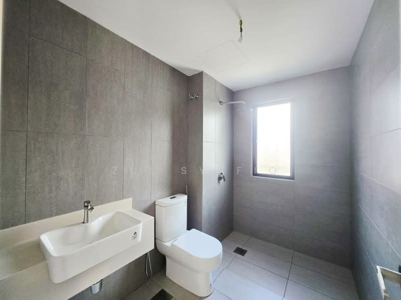 Rumah Teres untuk Dijual di Gombak (Selangor) - Zul Syafiq - Bathroom - PropertyGuru.com.my