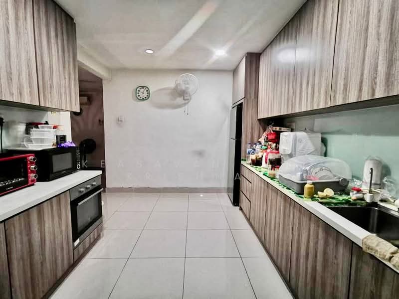 Rumah Teres 2 Tingkat untuk Dijual di SS 21, Damansara Utama (Petaling Jaya) - Keasavan Hari Krishnan - Kitchen - PropertyGuru.com.my