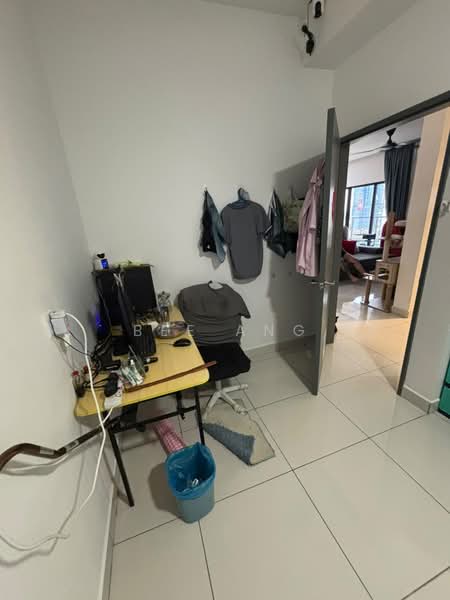 Servis Apartment untuk Disewa di TRIO By Setia - Bee Ang - Study - PropertyGuru.com.my