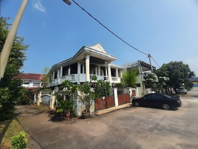 2-storey Terraced House for Sale in Taman Bachang Utama (Bachang) - A Chong - Exterior - PropertyGuru.com.my