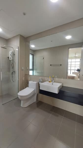Kondominium untuk Disewa di LaCosta @ Sunway South Quay - Lee Su Li - Bathroom - PropertyGuru.com.my