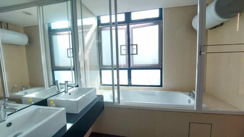 Kondominium untuk Disewa di LaCosta @ Sunway South Quay - Lee Su Li - Bathroom - PropertyGuru.com.my