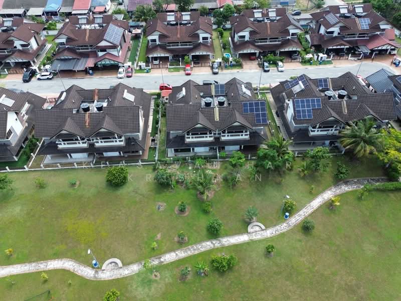 Rumah Berkembar untuk Dijual di Seksyen 24 (Shah Alam) - Keasavan Hari Krishnan - Exterior - PropertyGuru.com.my