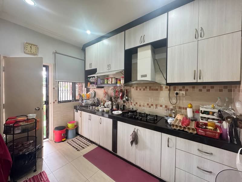 Rumah Berkembar untuk Dijual di Seksyen 24 (Shah Alam) - Keasavan Hari Krishnan - PropertyGuru.com.my