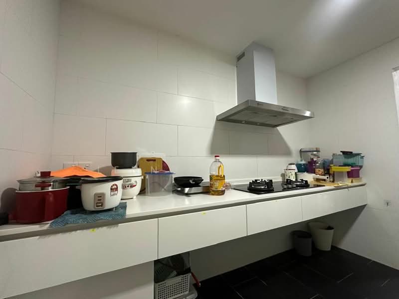 Servis Apartment untuk Disewa di SqWhere Service Apartments - Lennon Poon - PropertyGuru.com.my