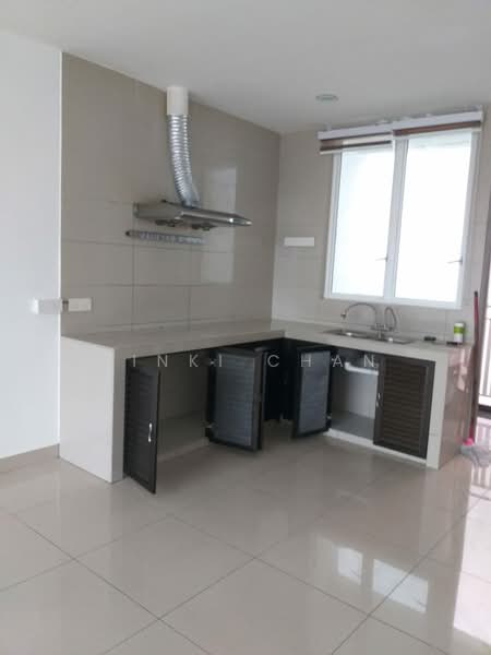 Service Residence for Sale at The Loft @ ZetaPark - KINKI CHAN - Kitchen - PropertyGuru.com.my