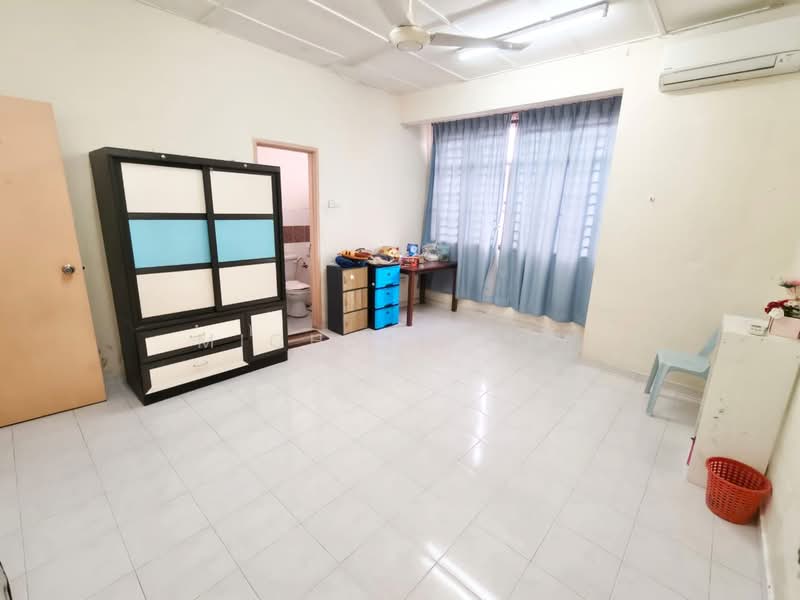 Rumah Teres 2 Tingkat untuk Dijual di Taman Pulai Indah (Johor Bahru) - Michael Low - PropertyGuru.com.my