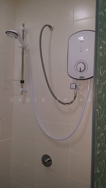 Servis Apartment untuk Disewa di Trefoil @ Setia City - Caden Phang - Bathroom - PropertyGuru.com.my