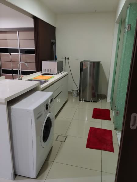Servis Apartment untuk Disewa di Trefoil @ Setia City - Caden Phang - Kitchen - PropertyGuru.com.my