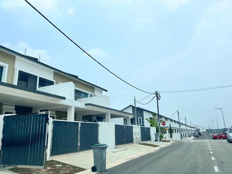 2-storey Terraced House for Rent in Kampung Sentosa Barat (Pasir Gudang) - Erica Lim - Exterior - PropertyGuru.com.my