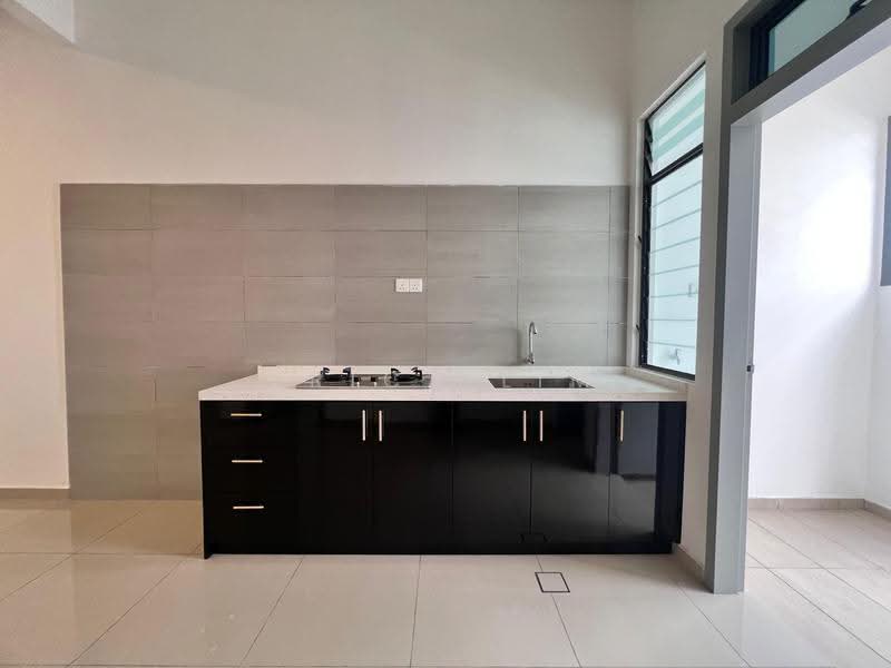 2-storey Terraced House for Rent in Kampung Sentosa Barat (Pasir Gudang) - Erica Lim - Kitchen - PropertyGuru.com.my