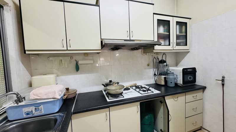 Kondominium untuk Dijual di Prima Ria - Johann Paul Gregory - Kitchen - PropertyGuru.com.my