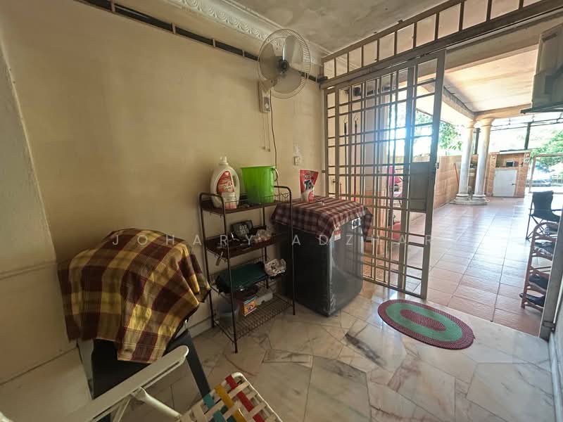 2-storey Terraced House for Sale in Taman Desa Mas (Rawang) - Johary Adzhar - Interior - PropertyGuru.com.my