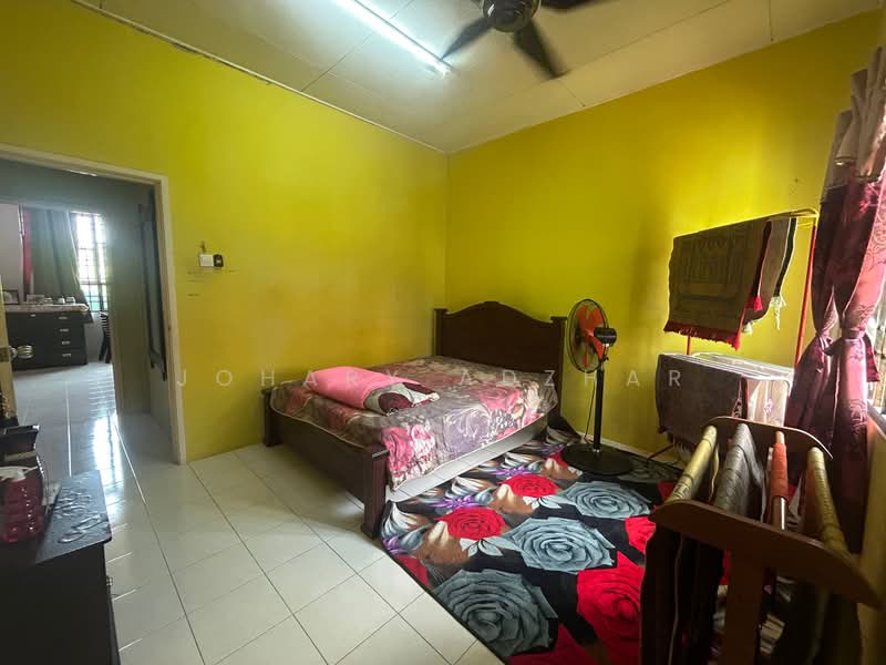 2-storey Terraced House for Sale in Taman Desa Mas (Rawang) - Johary Adzhar - Bedroom - PropertyGuru.com.my
