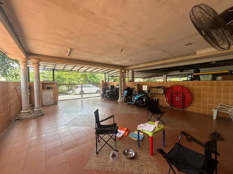 2-storey Terraced House for Sale in Taman Desa Mas (Rawang) - Johary Adzhar - Exterior - PropertyGuru.com.my