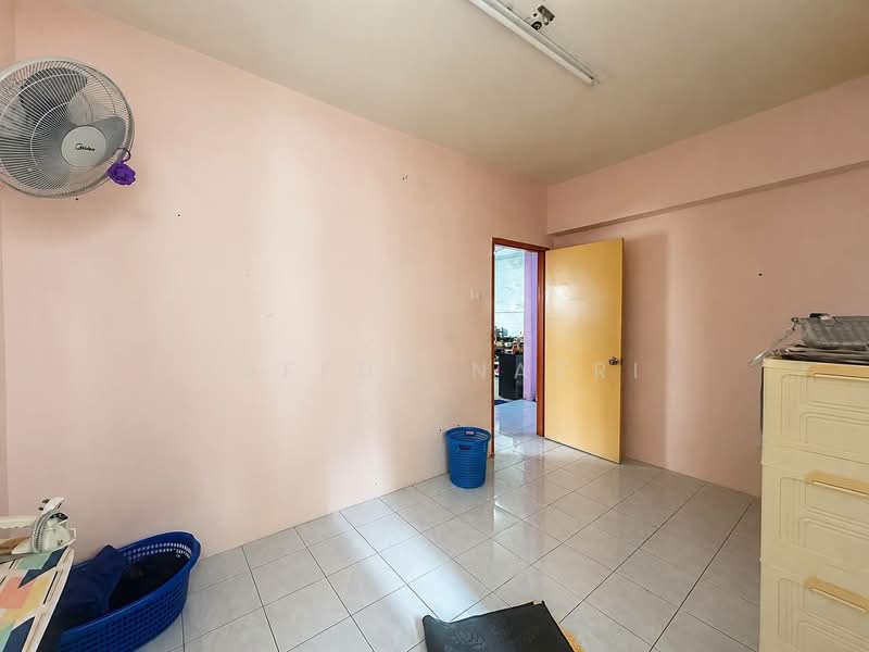 Pangsapuri untuk Dijual di Sri Ria Apartments - Zaffur Nazri - Interior - PropertyGuru.com.my