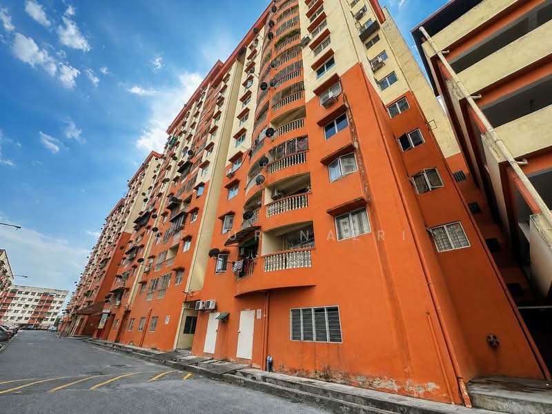 Pangsapuri untuk Dijual di Sri Ria Apartments - Zaffur Nazri - Exterior - PropertyGuru.com.my