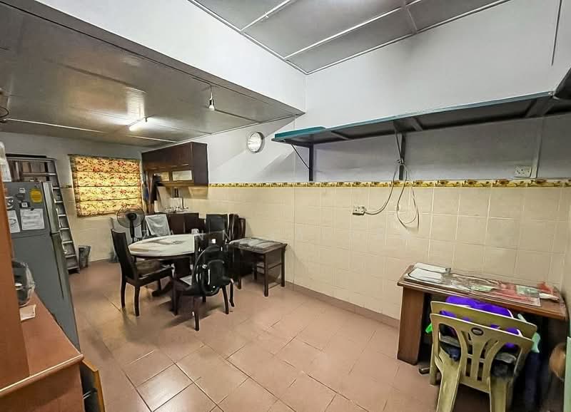 Rumah Teres 1 Tingkat untuk Dijual di Bandar Bukit Beruntung (Bukit Beruntung) - Zann Fauzan - Dining Room - PropertyGuru.com.my