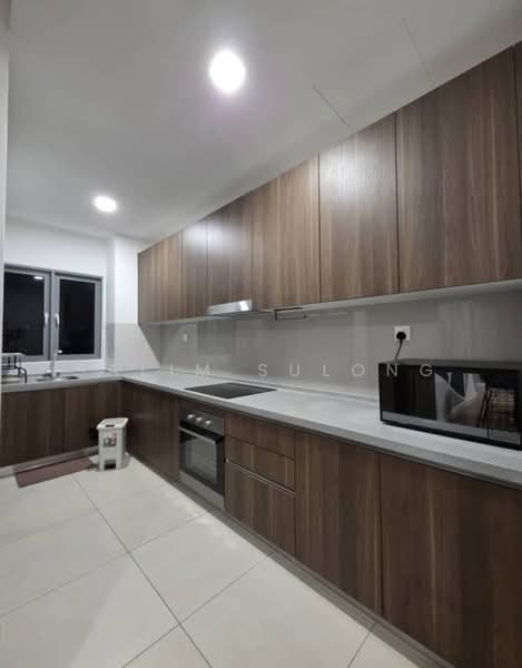 Condominium for Rent at Lakefront Residence - Salim Sulong - PropertyGuru.com.my