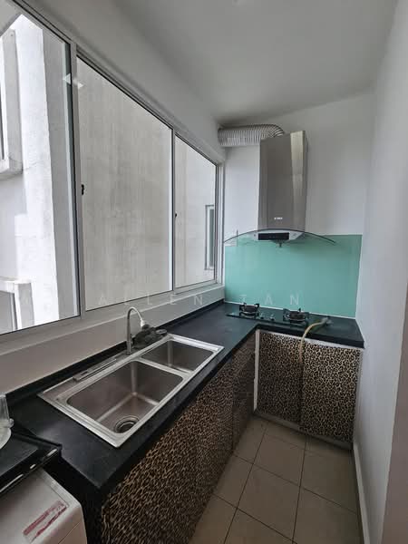 Kondominium untuk Disewa di Zenith Residences - Allen Tan - Kitchen - PropertyGuru.com.my