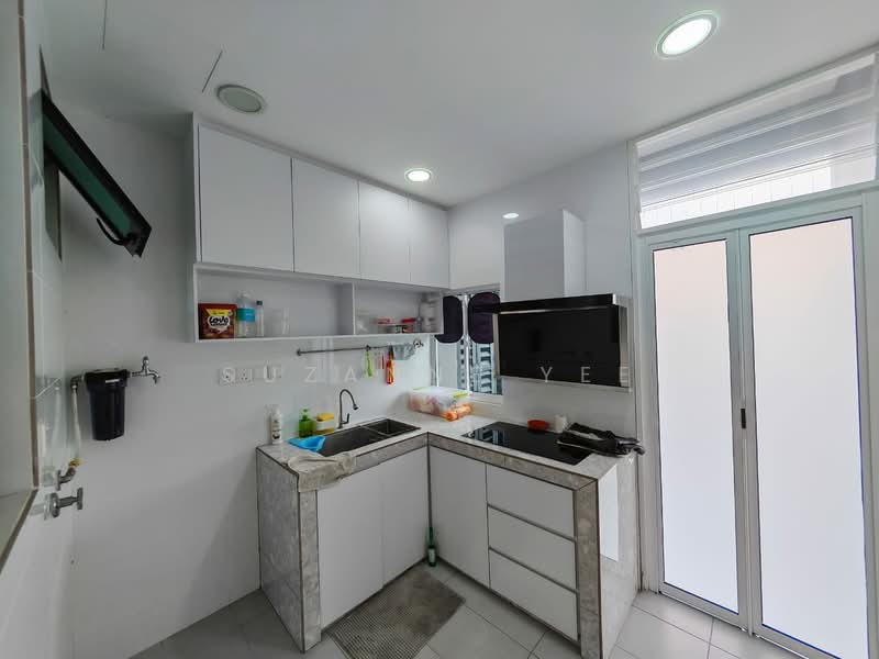 Service Residence for Sale at Fortune Centra - Suzanne Yee - Kitchen - PropertyGuru.com.my