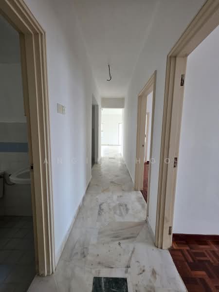 Condominium for Sale at Bay View Villas - Angie Choo - PropertyGuru.com.my