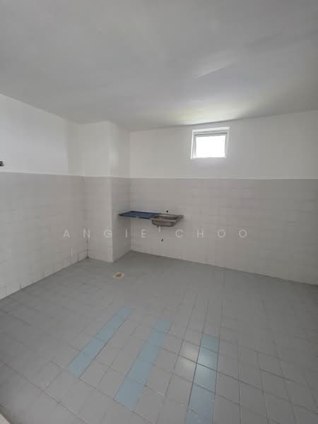 Condominium for Sale at Bay View Villas - Angie Choo - PropertyGuru.com.my