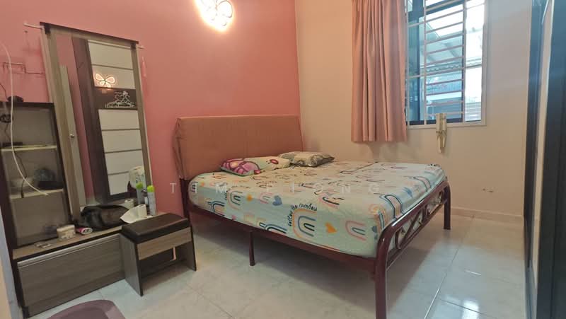 1-storey Terraced House for Sale in Taman Cheng Ria (Bertam) - Tim Piong - Bedroom - PropertyGuru.com.my