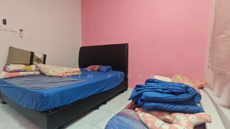 1-storey Terraced House for Sale in Taman Cheng Ria (Bertam) - Tim Piong - Bedroom - PropertyGuru.com.my
