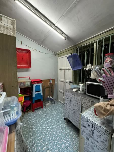 Rumah Teres 1 Tingkat untuk Dijual di Skudai (Johor) - Albert Liew - Kitchen - PropertyGuru.com.my